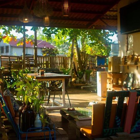 Las Porrocas Backpacer'S Pedasi Town 外观 照片